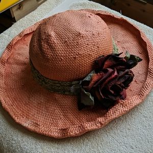 🎁3/$15 Cute peach 🍑 straw hat